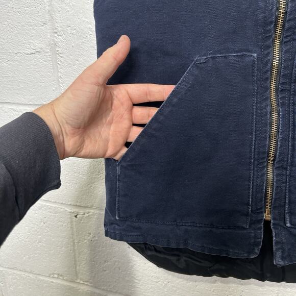 Vintage Carhartt Quilted Artic Vest “Midnight Blue” V02 MDT - Picture 4 of 8